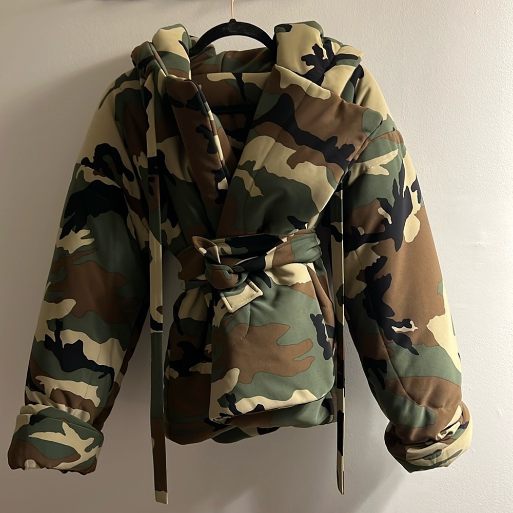 NORMA KAMALI HOODED SLEEPING BAG COAT